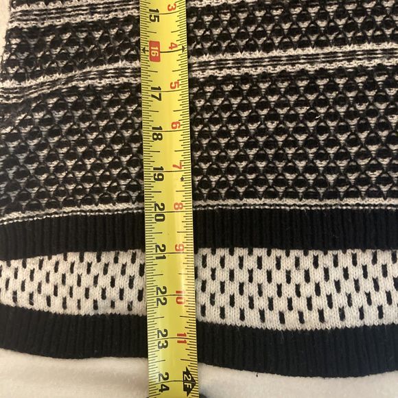 Madewell Black White Fine Knit Crew Neck Pullover Sweater Small - Picture 14 of 16